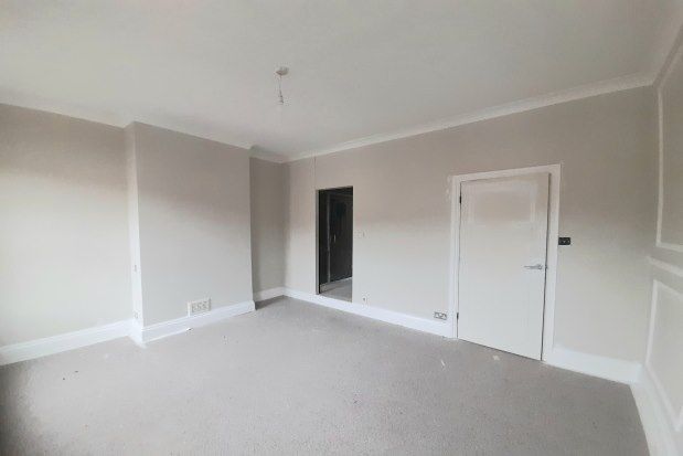 3 bed property to rent in Victoria Street, Milton Keynes MK12, £1,650 pcm
