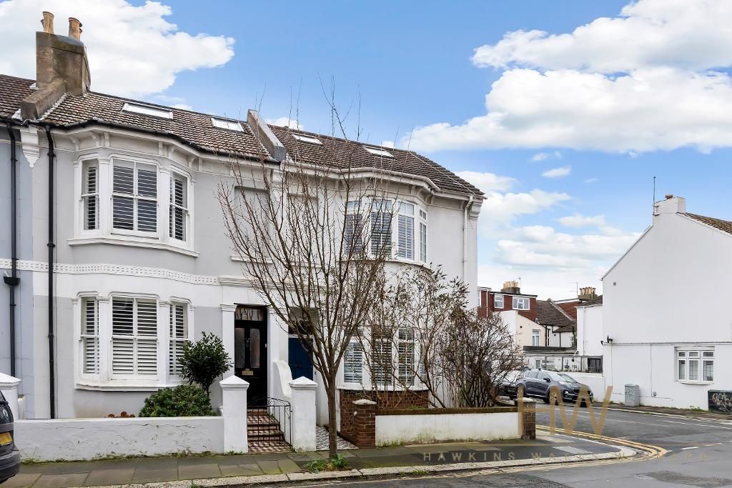 4 bed end terrace house for sale in Coleridge Street, Hove BN3, £725,000
