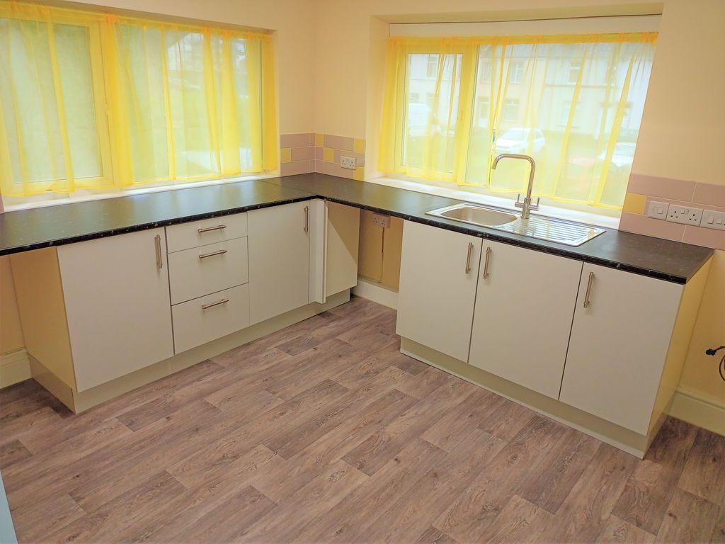 3 bed terraced house to rent in Park Place, Merthyr Tydfil CF47, £895 pcm