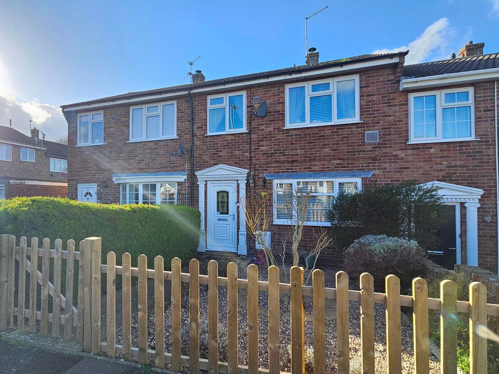 3 bed semi-detached house for sale in Edmunds Road, Sleaford NG34, £179,950