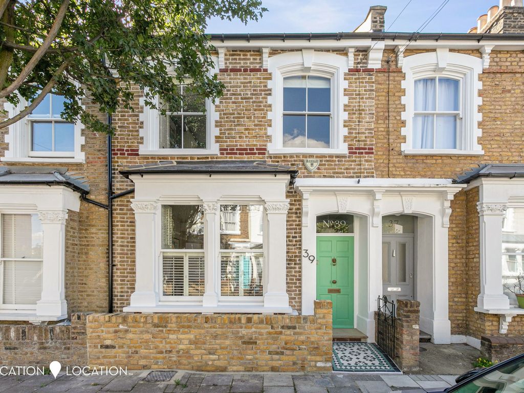 4 bed terraced house for sale in Ayrsome Road, London N16, £1,300,000