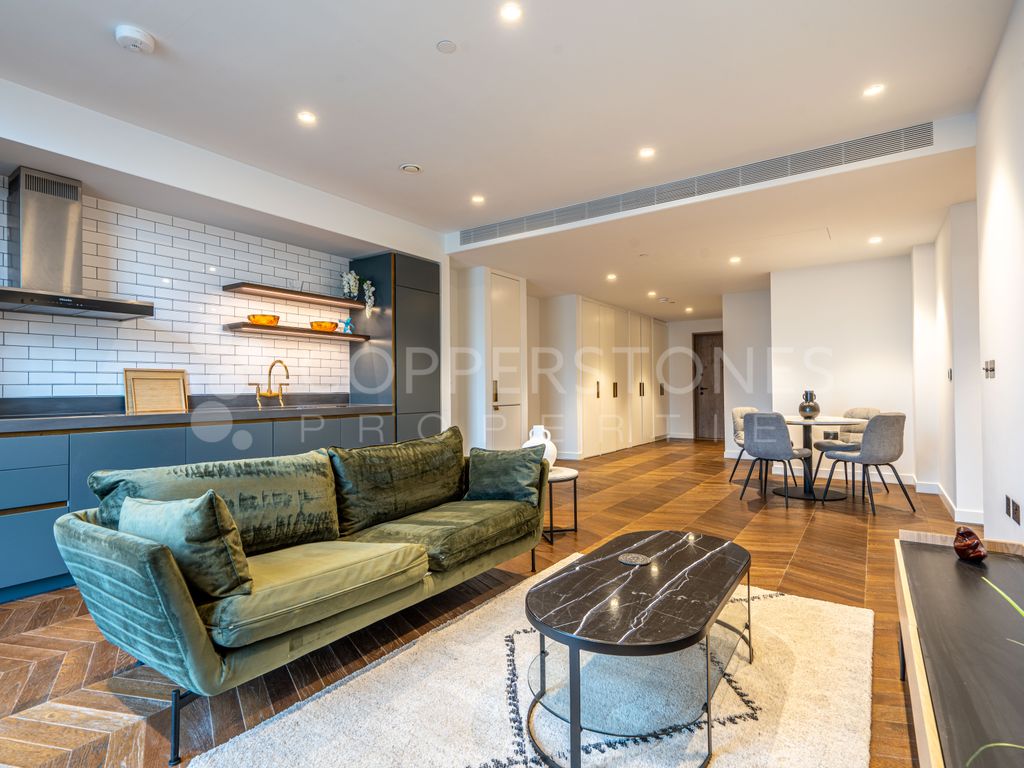 1 bed flat for sale in Switch House East, Circus Road East, Battersea, London SW11, £1,850,000