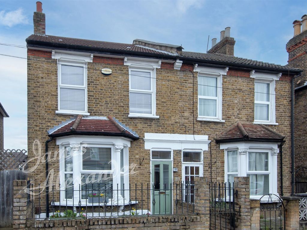 3 bed semi-detached house for sale in Buxton Road, Thornton Heath CR7, £550,000