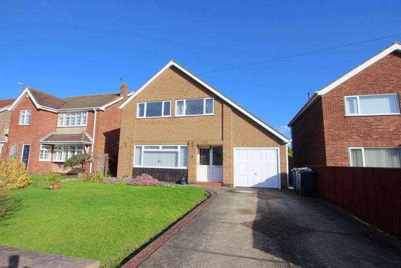 3 bed detached house for sale in Hinkley Drive, Immingham DN40, £225,000
