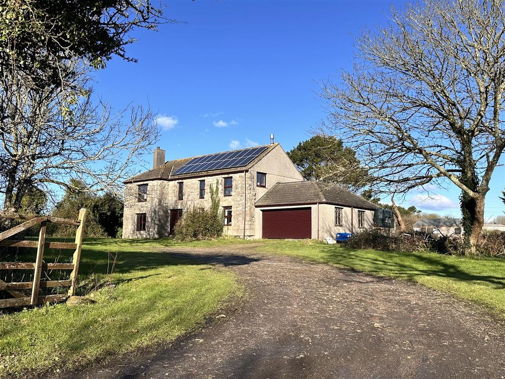 5 bed detached house for sale in Penhale Road, Carnhell Green, Camborne TR14, £595,000
