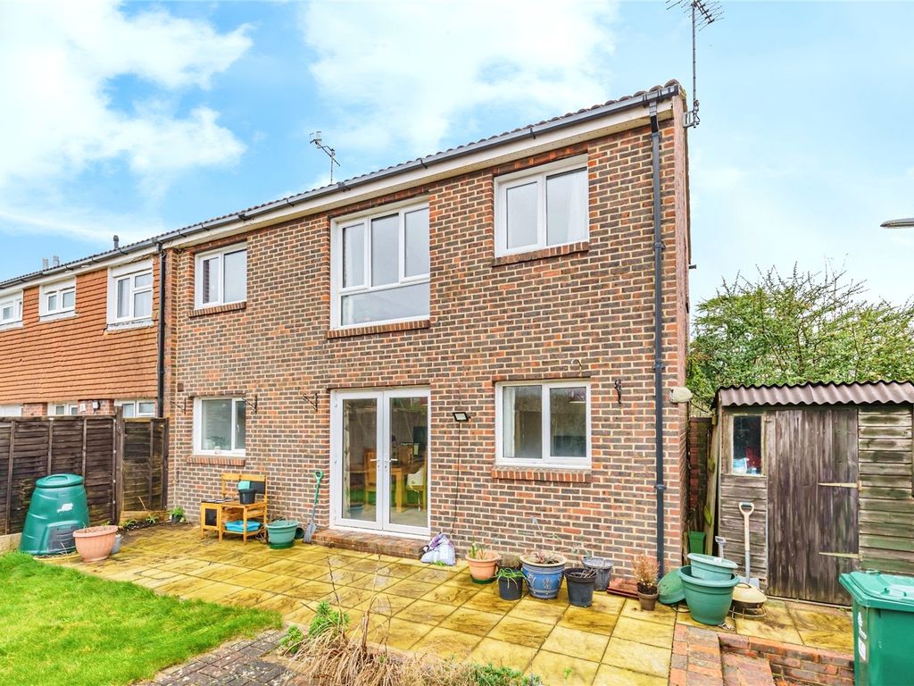 3 bed end terrace house for sale in Laws Close, Ifield, Crawley, West Sussex RH11, £350,000