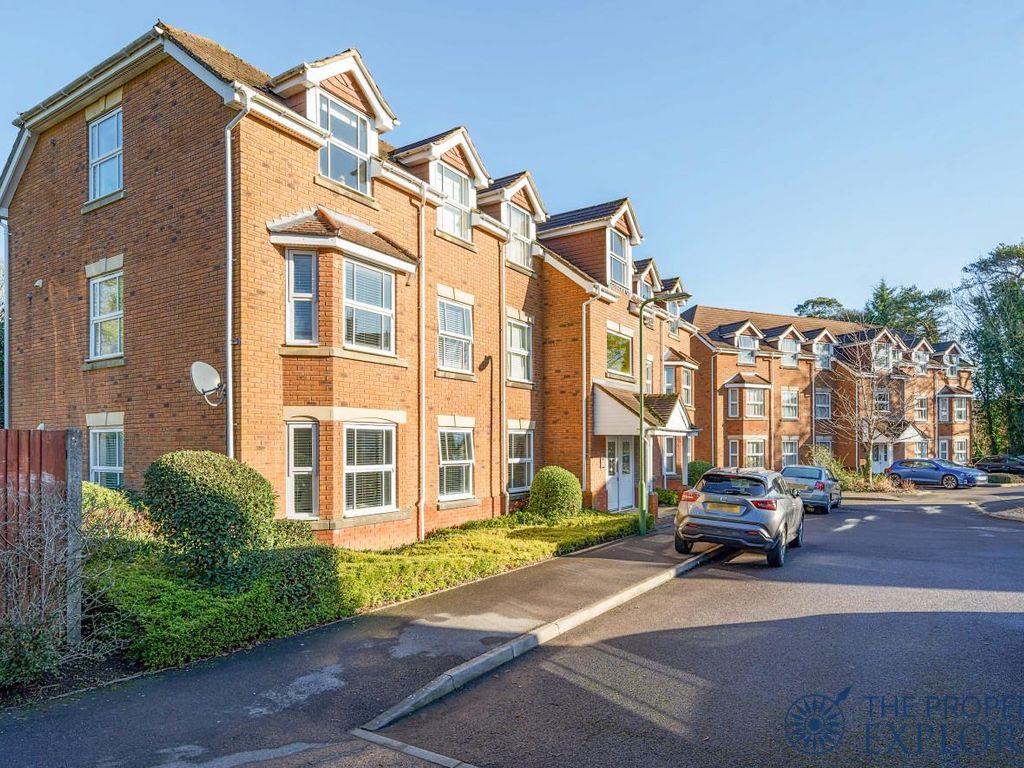 2 bed flat for sale in Dickens Lane, Old Basing, Basingstoke RG24, £229,950