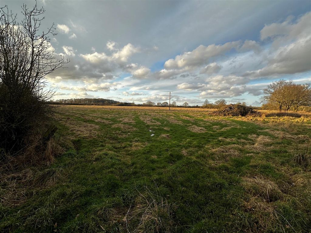 Land for sale in Westfield Lane, Thorganby, York YO19, £240,000
