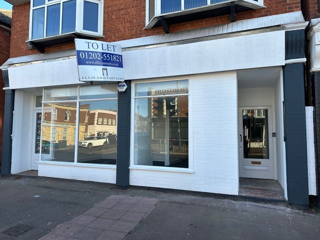 Retail premises to let in 879-881 Wimborne Road, Bournemouth, Dorset BH9, £9,500 pa
