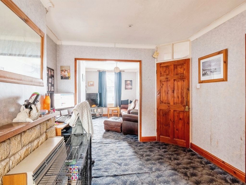 3 bed terraced house for sale in Landseer Road, Twerton, Bath BA2, £295,000
