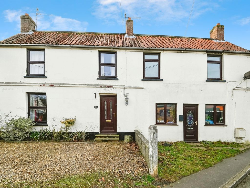 2 bed terraced house for sale in Manor Road, Dersingham, King
