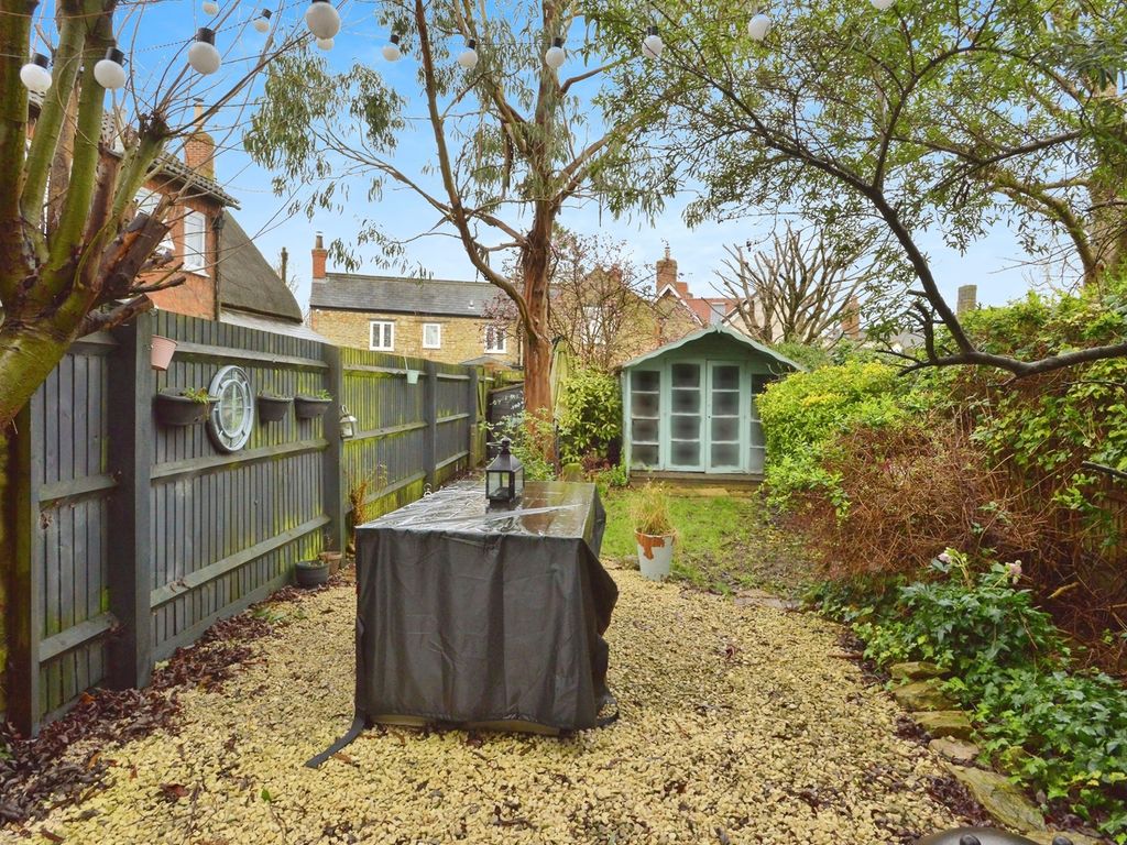 2 bed end terrace house for sale in Church End, Hanslope, Milton Keynes MK19, £285,000