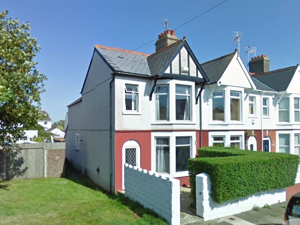 3 bed end terrace house for sale in Queens Avenue, Porthcawl CF36, £290,000