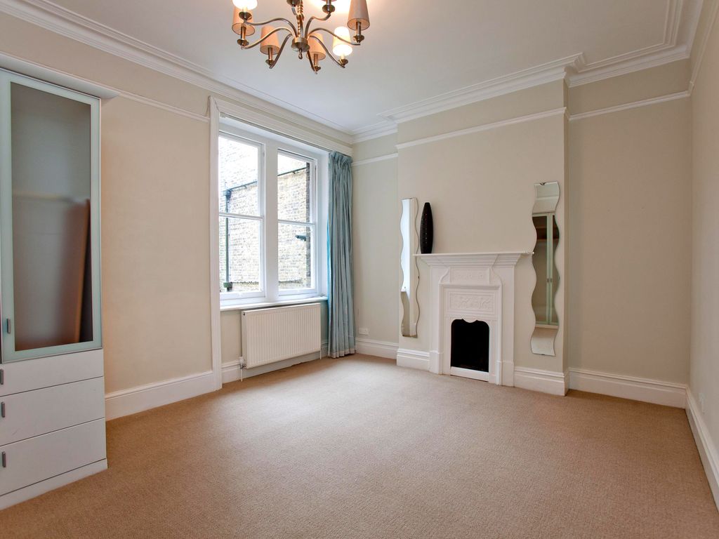 3 bed flat to rent in Antrim Road, London NW3, £3,601 pcm