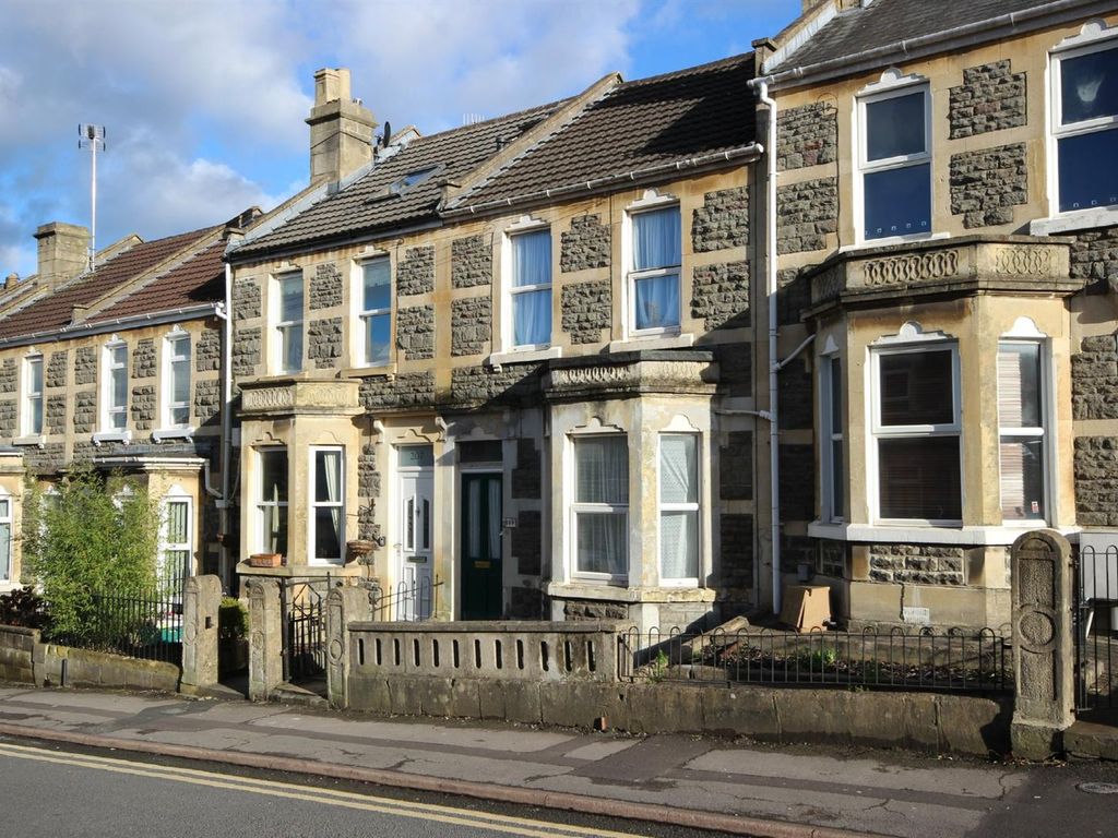 5 bed terraced house to rent in Coronation Avenue, Bath BA2, £3,000 pcm