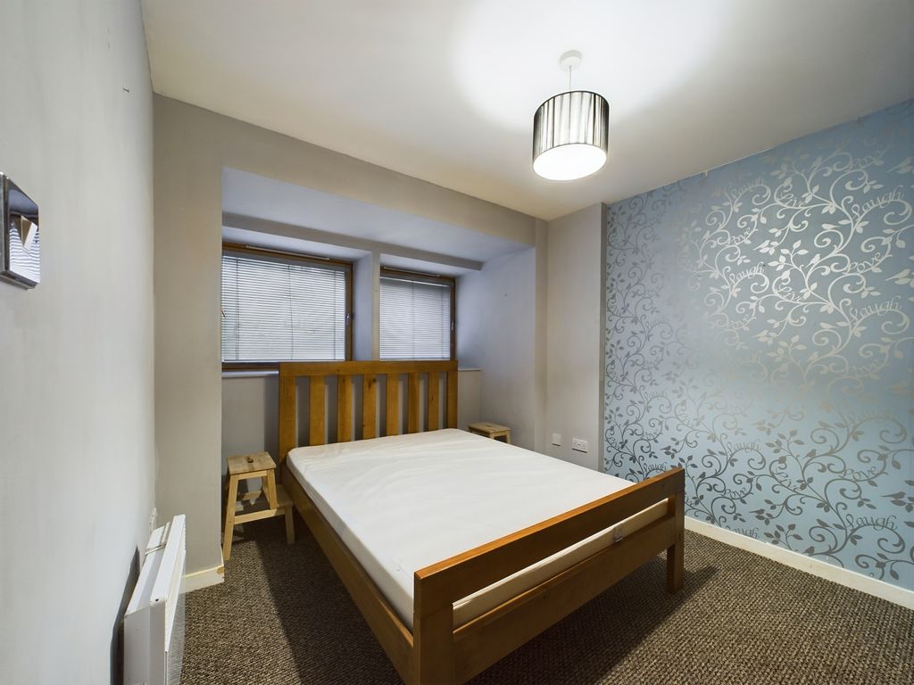 3 bed maisonette to rent in Bothwell Street, Glasgow G2, £1,800 pcm