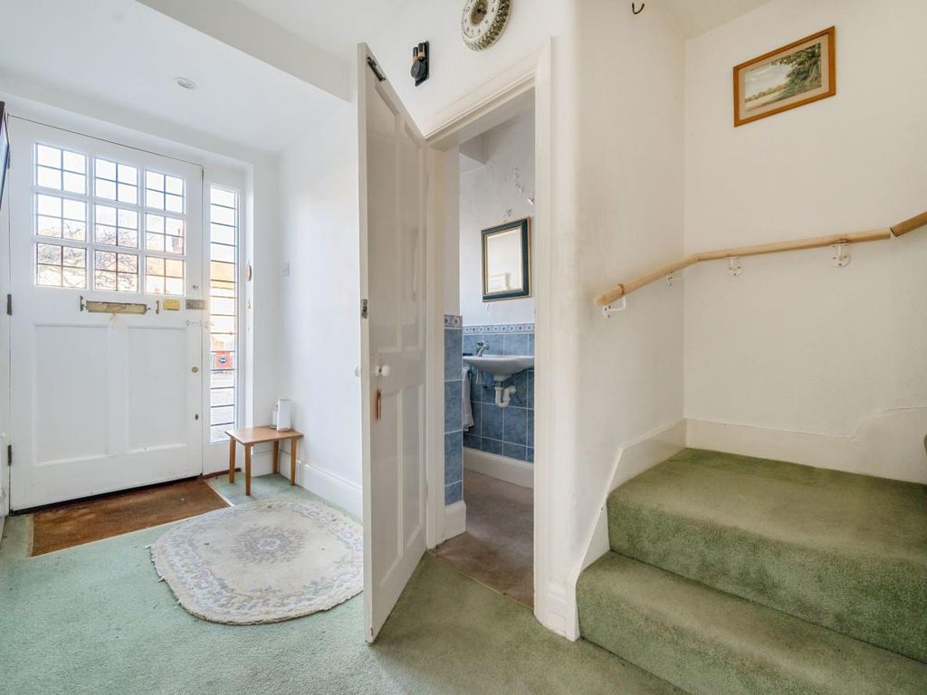 3 bed detached house for sale in Barnet Gate Lane, Arkley, Barnet EN5, £1,195,000