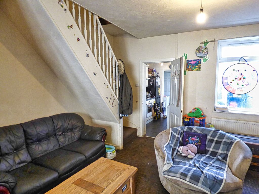 2 bed end terrace house for sale in Cestrian Street, Connahs Quay, Connah's Quay, Deeside CH5, £125,000