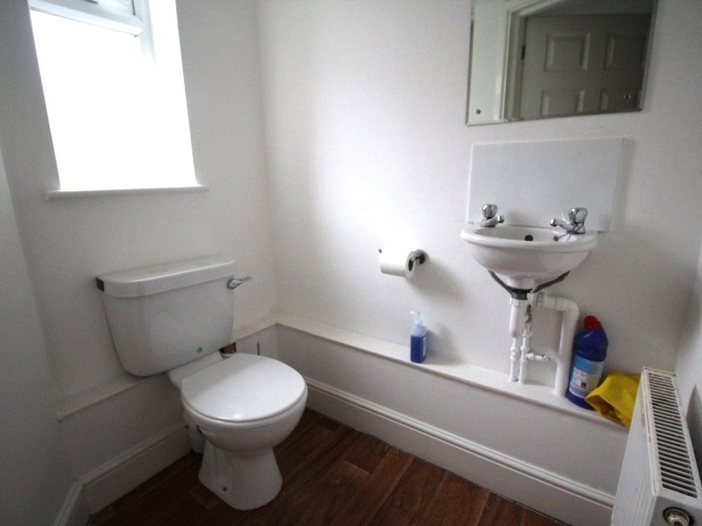 Room to rent in Kenilworth Close, Brighton, East Sussex BN2, £600 pcm