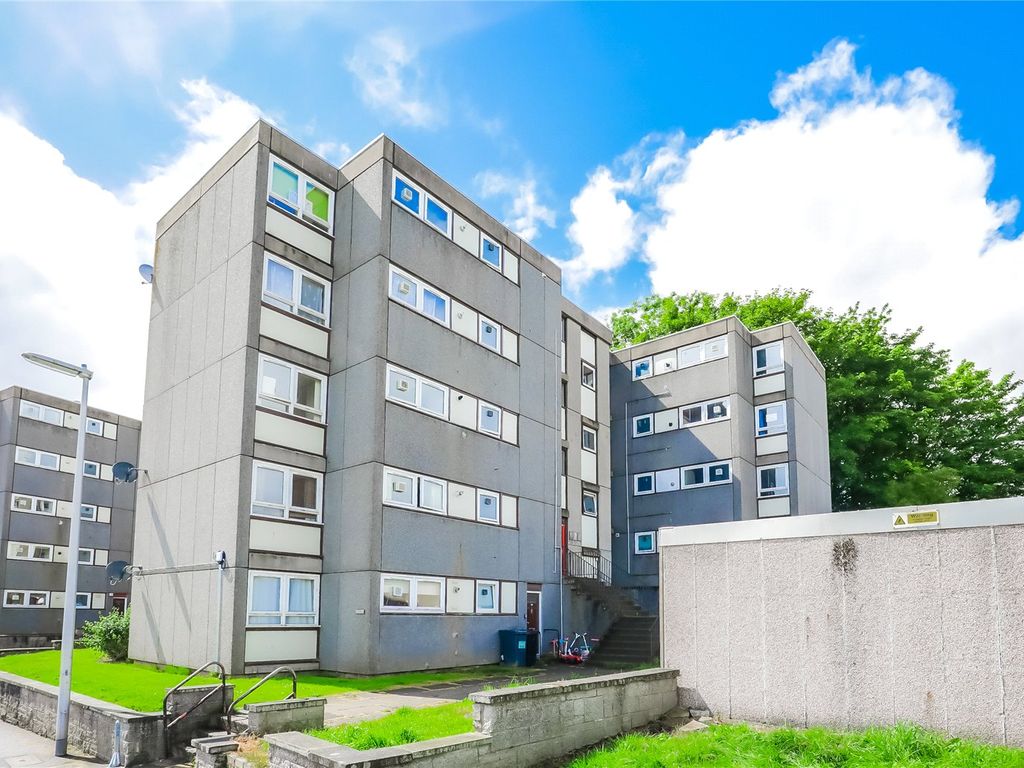 2 bed flat to rent in 135 Simpson Road, Bridge Of Don, Aberdeen AB23, £650 pcm