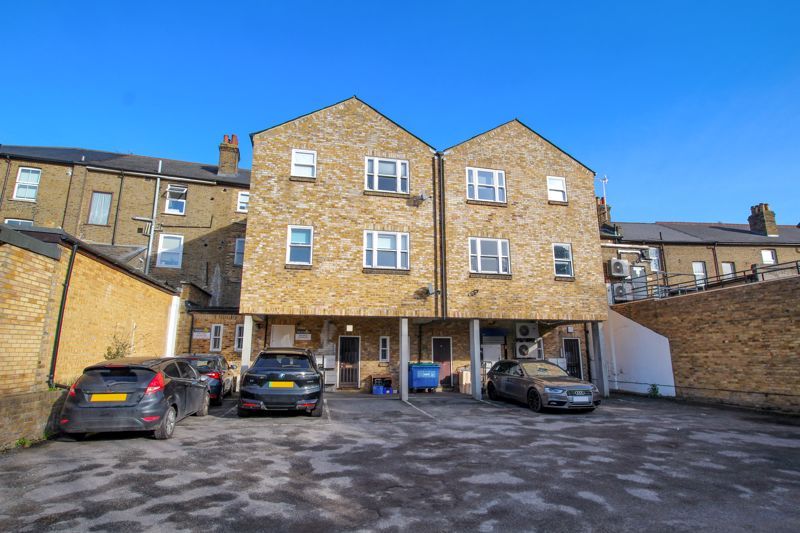1 bed flat for sale in Bexley High Street, Bexley DA5, £220,000