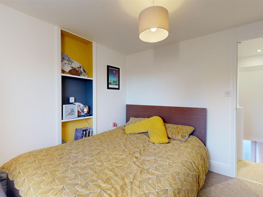 2 bed terraced house for sale in Easton Square, Portland DT5, £260,000