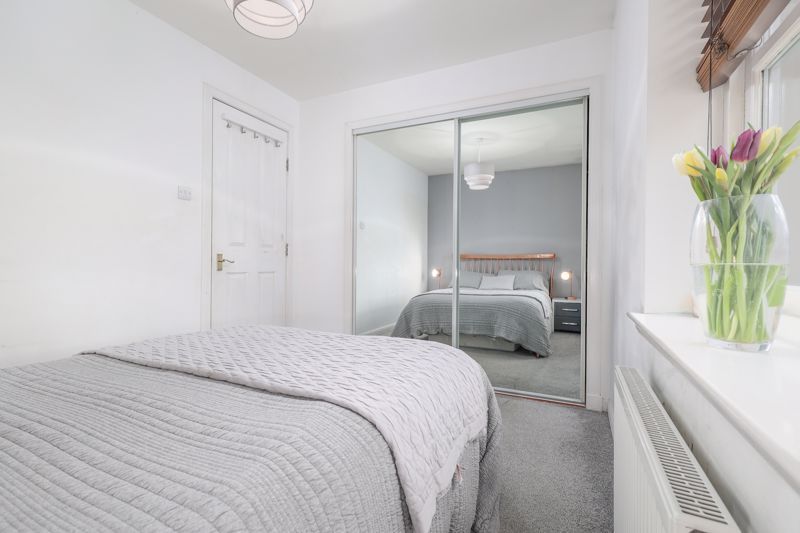 2 bed flat for sale in Kirklands, Renfrew PA4, £120,000