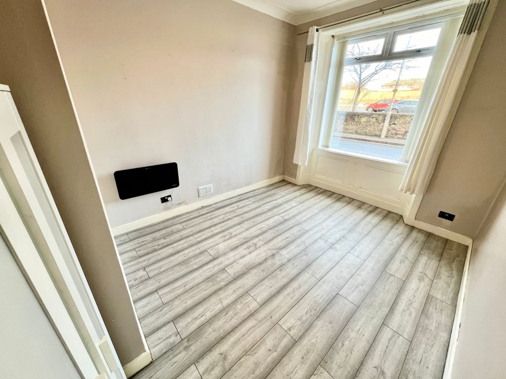 1 bed flat for sale in Vernon Street, Saltcoats KA21, £39,000