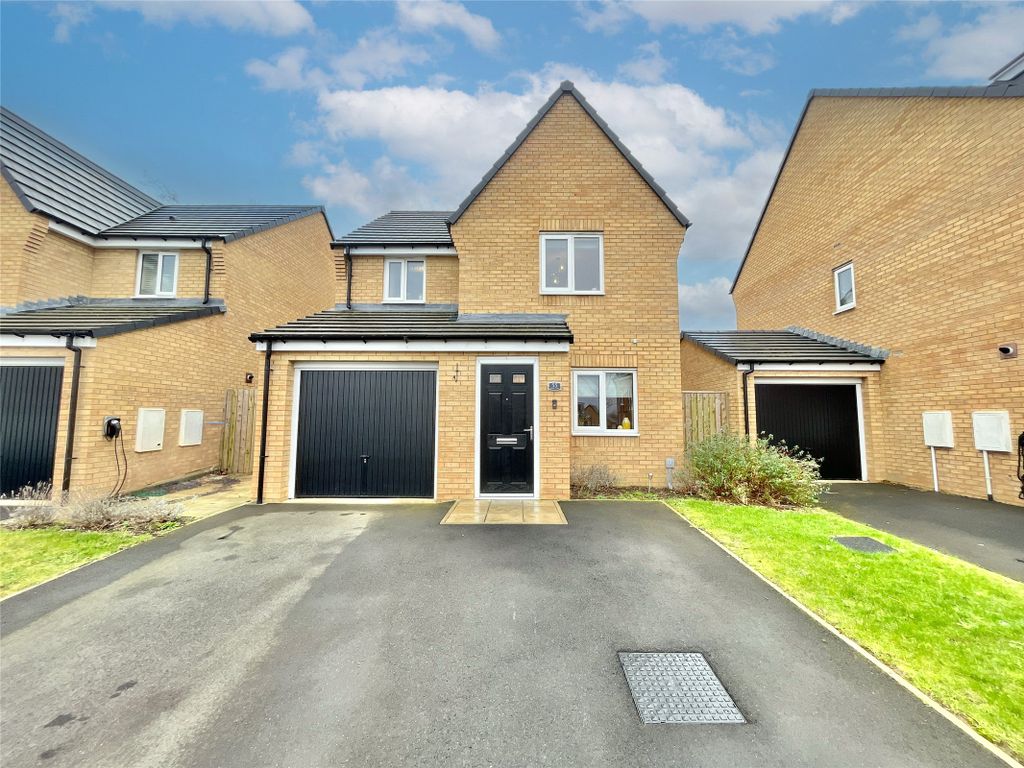 3 bed detached house for sale in Belsay Close, Chester Le Street DH2, £245,000