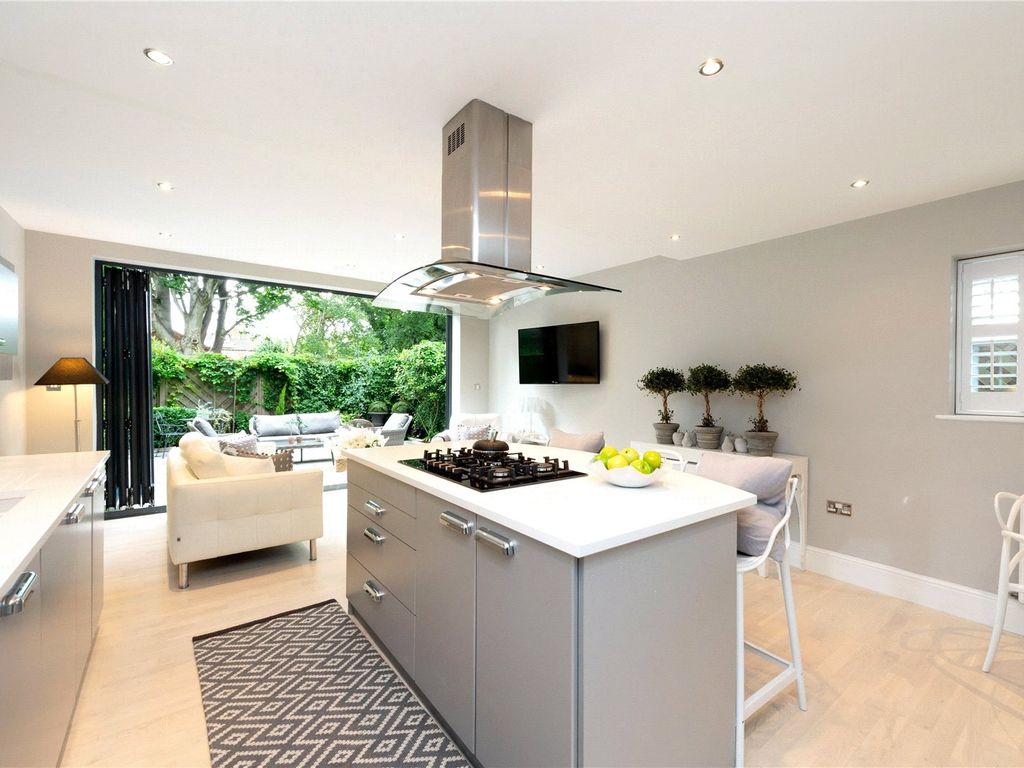 3 bed end terrace house for sale in Bedells Lane, Wilmslow, Cheshire SK9, £600,000