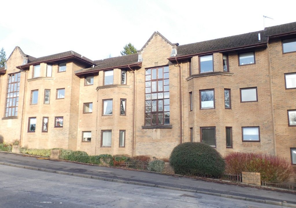 2 bed flat to rent in Maryhill Road, Glasgow G61, £950 pcm