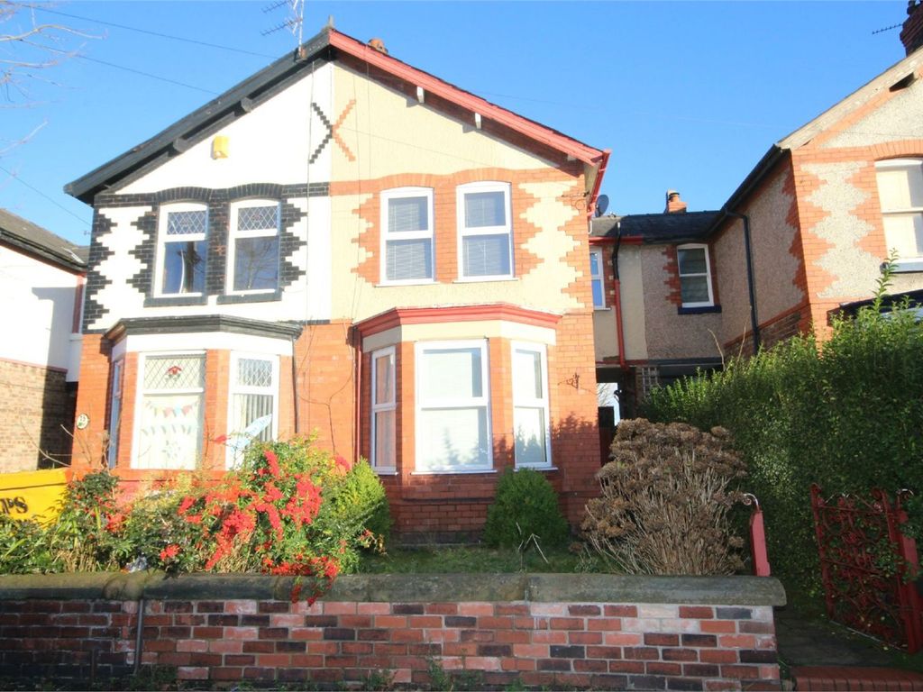 3 bed semi-detached house to rent in Grange Avenue, Warrington WA4, £1,100 pcm