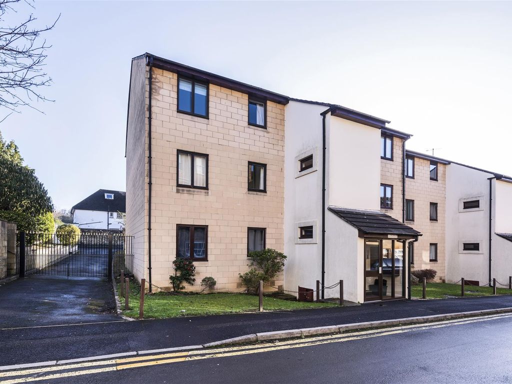 2 bed flat for sale in Devonshire Buildings, Bath BA2, £275,000