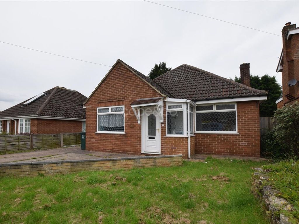 2 bed detached bungalow to rent in Chestnut Grove, Etwall, Derby, Derbyshire DE65, £850 pcm