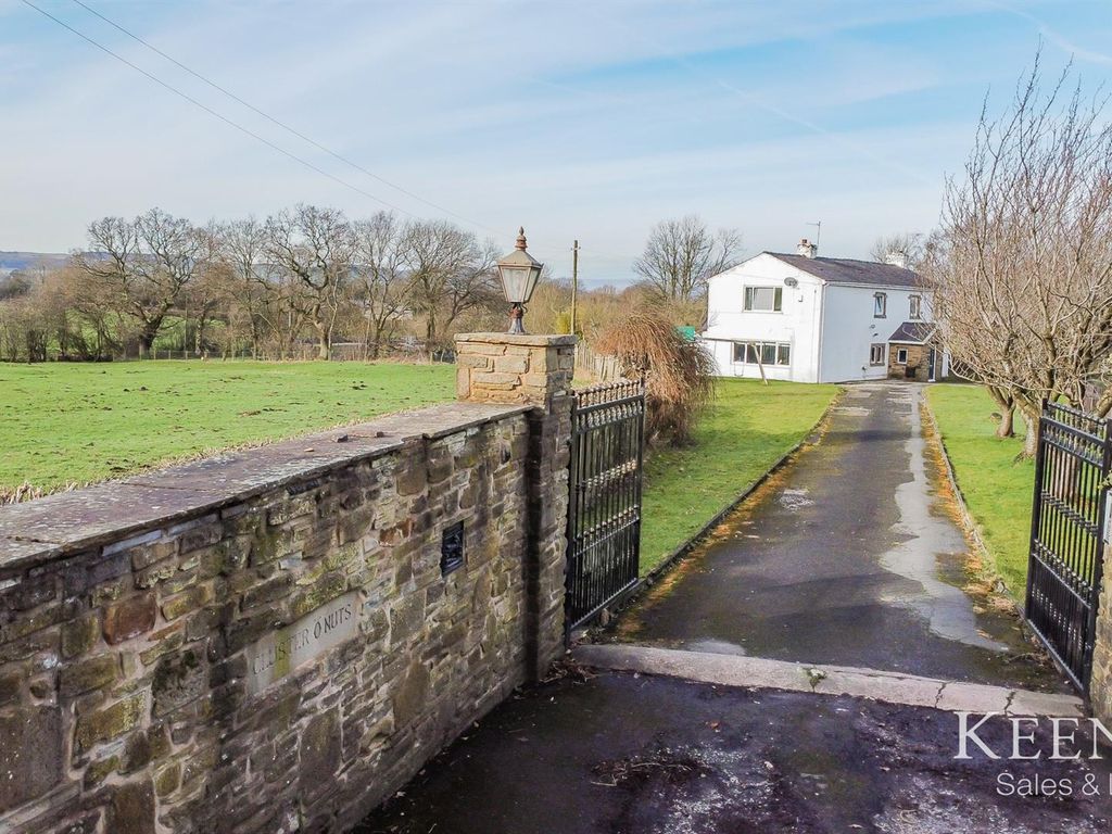 4 bed detached house for sale in Burnley Road, Altham, Accrington BB5, £550,000