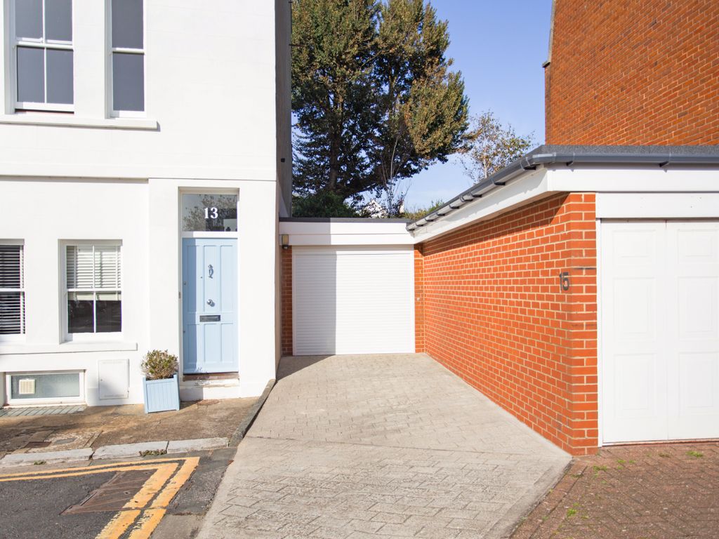 3 bed terraced house for sale in Westbourne Place, Hove BN3, £795,000