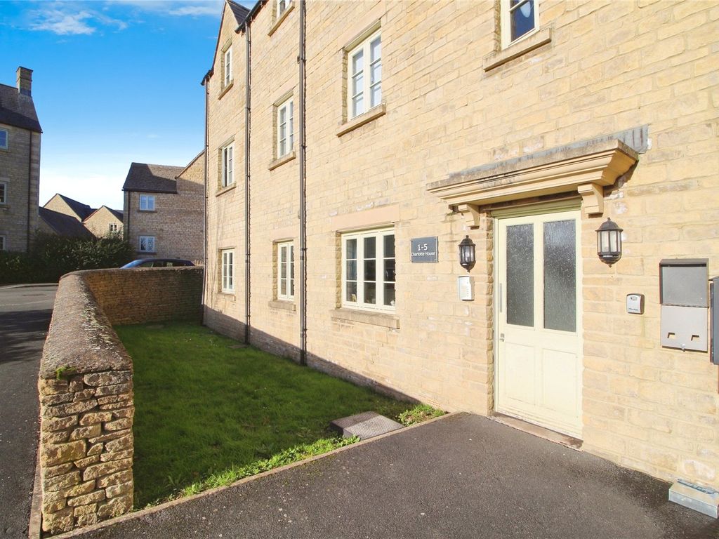 2 bed flat for sale in Forstall Way, Cirencester, Gloucestershire GL7, £200,000