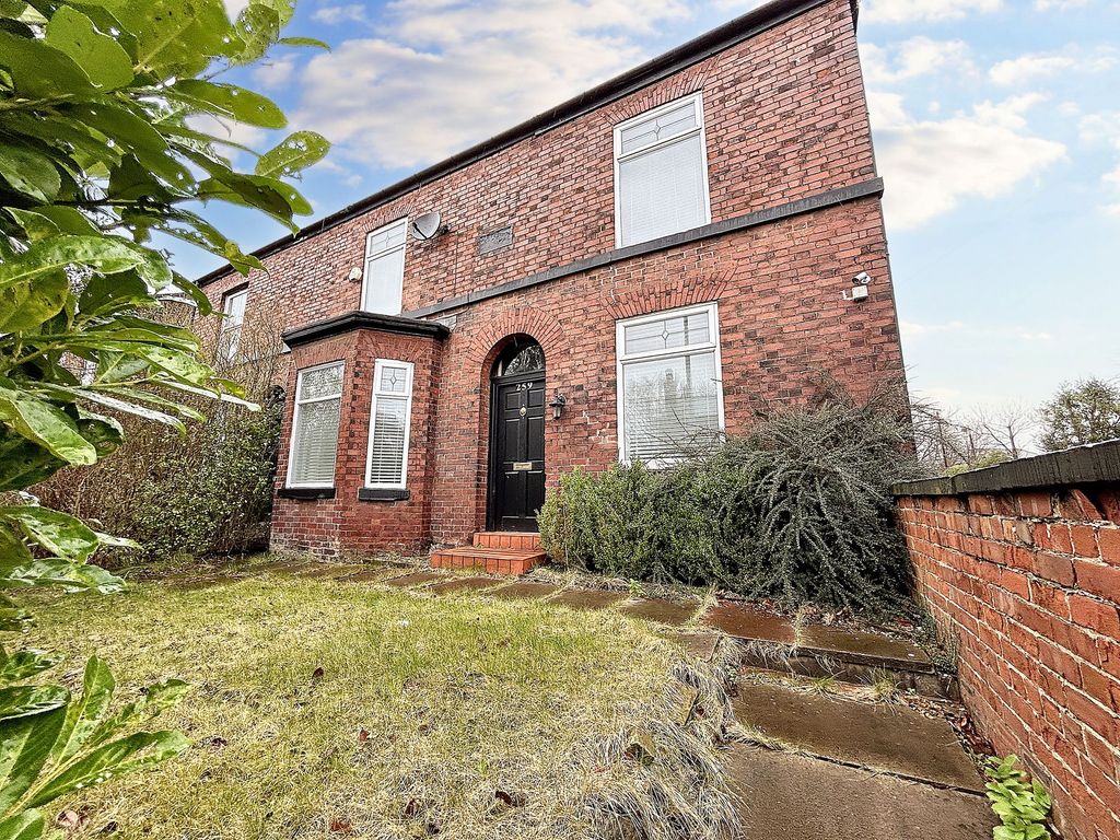 3 bed end terrace house for sale in Worsley Road, Swinton M27, £395,000