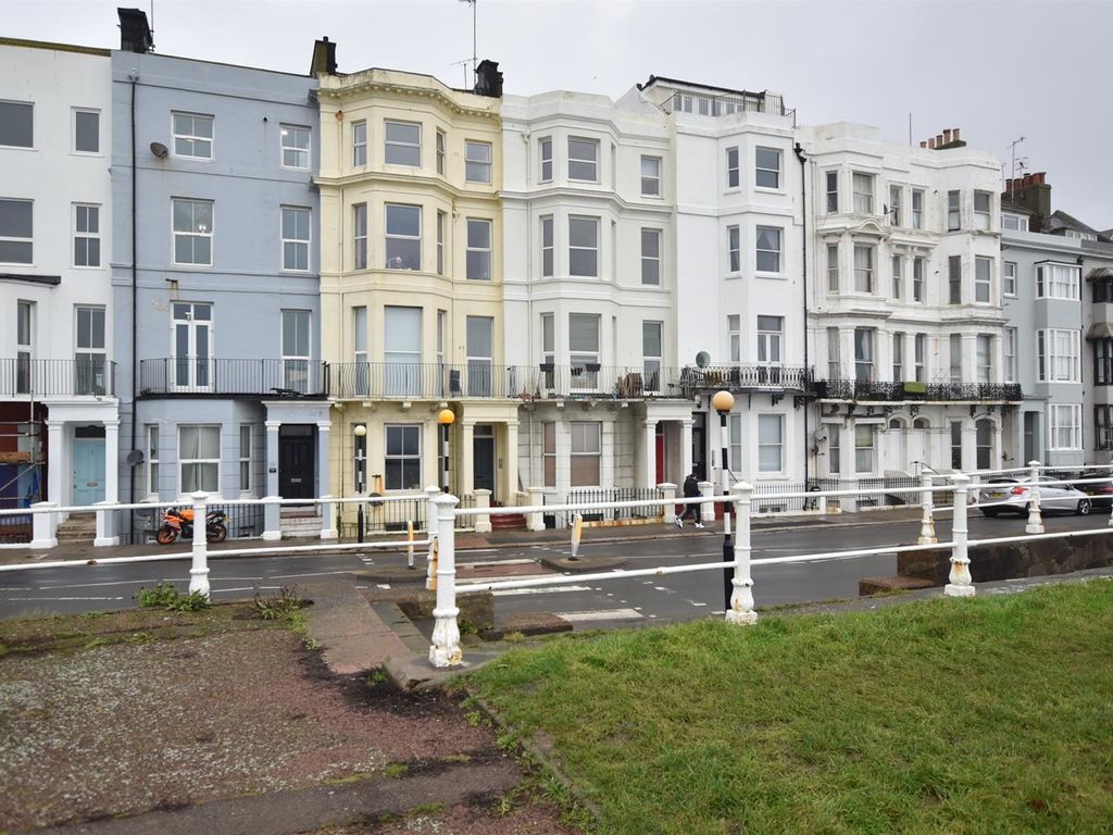 2 bed flat for sale in Marina, St. Leonards-On-Sea TN38, £210,000