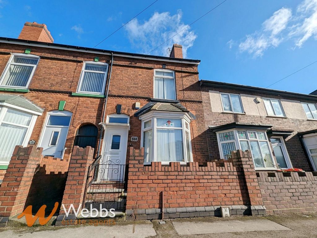 3 bed terraced house to rent in Bloxwich Road, Walsall WS3, £950 pcm