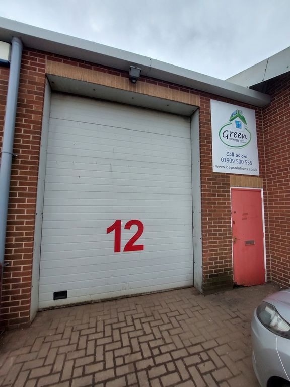 Light industrial to let in Unit 12, Enterprise Court, Colliery Road, Creswell, Worksop S80, £5,500 pa