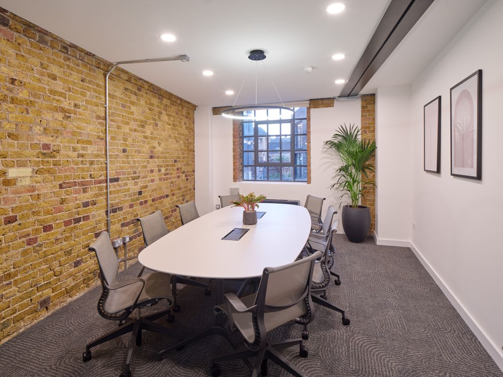 Office to let in Valentine Place, London SE1, £191,959 pa