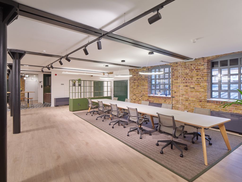 Office to let in Valentine Place, London SE1, £191,959 pa