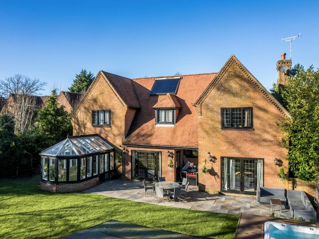 5 bed property for sale in Silver Birches, Small Dole, Henfield BN5, £1,195,000