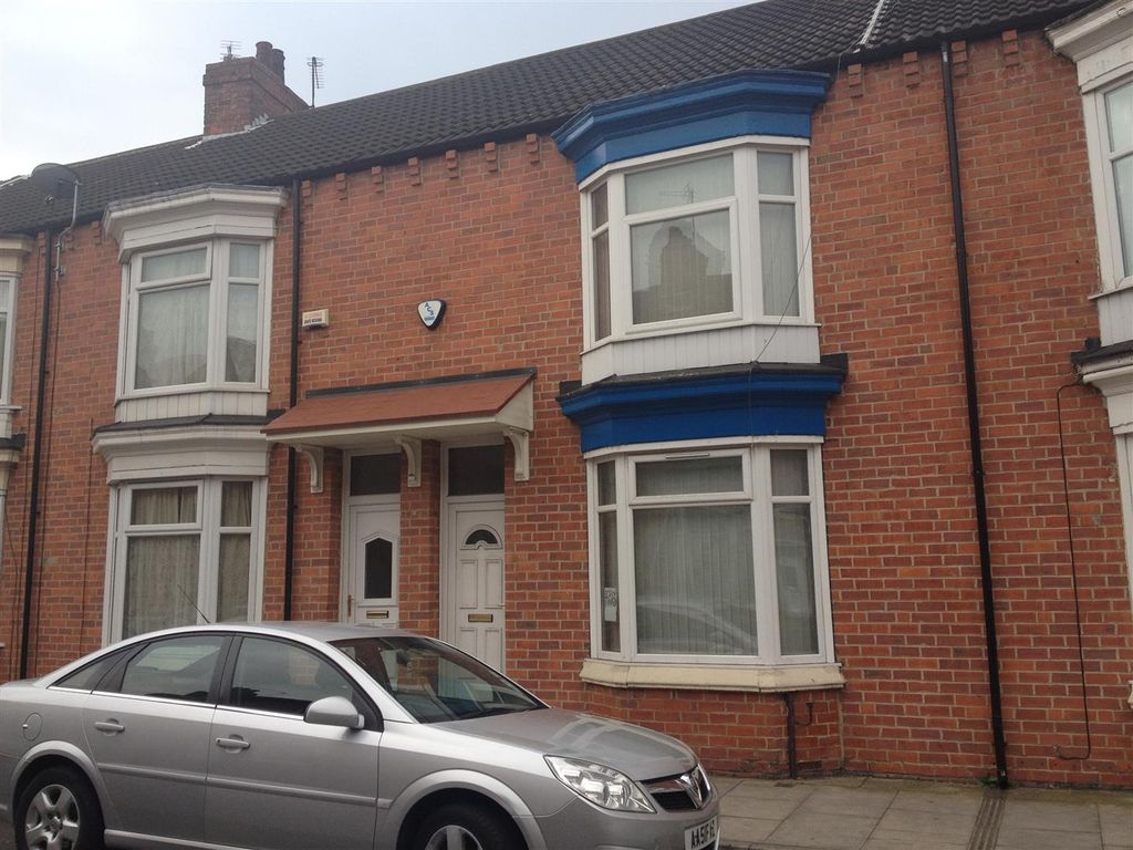 3 bed shared accommodation to rent in Gresham Road, Middlesbrough TS1, £260 pcm