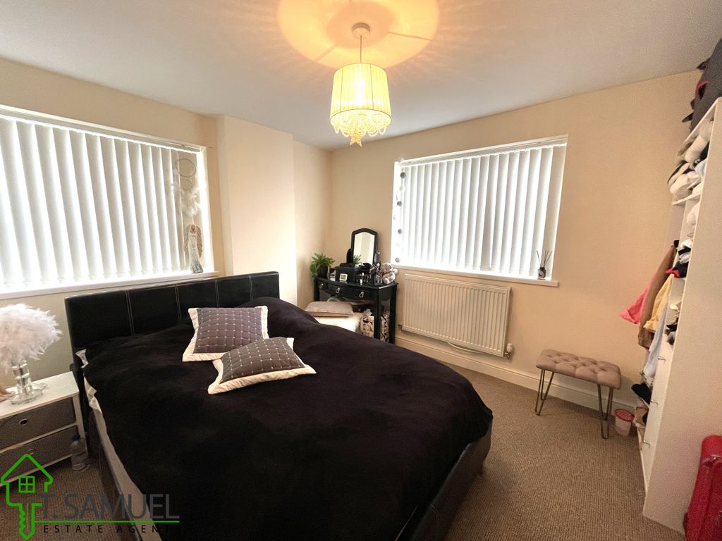 1 bed flat for sale in Flat 23, Victoria House, Victoria Street, Dowlais, Merthyr Tydfil CF48, £75,000