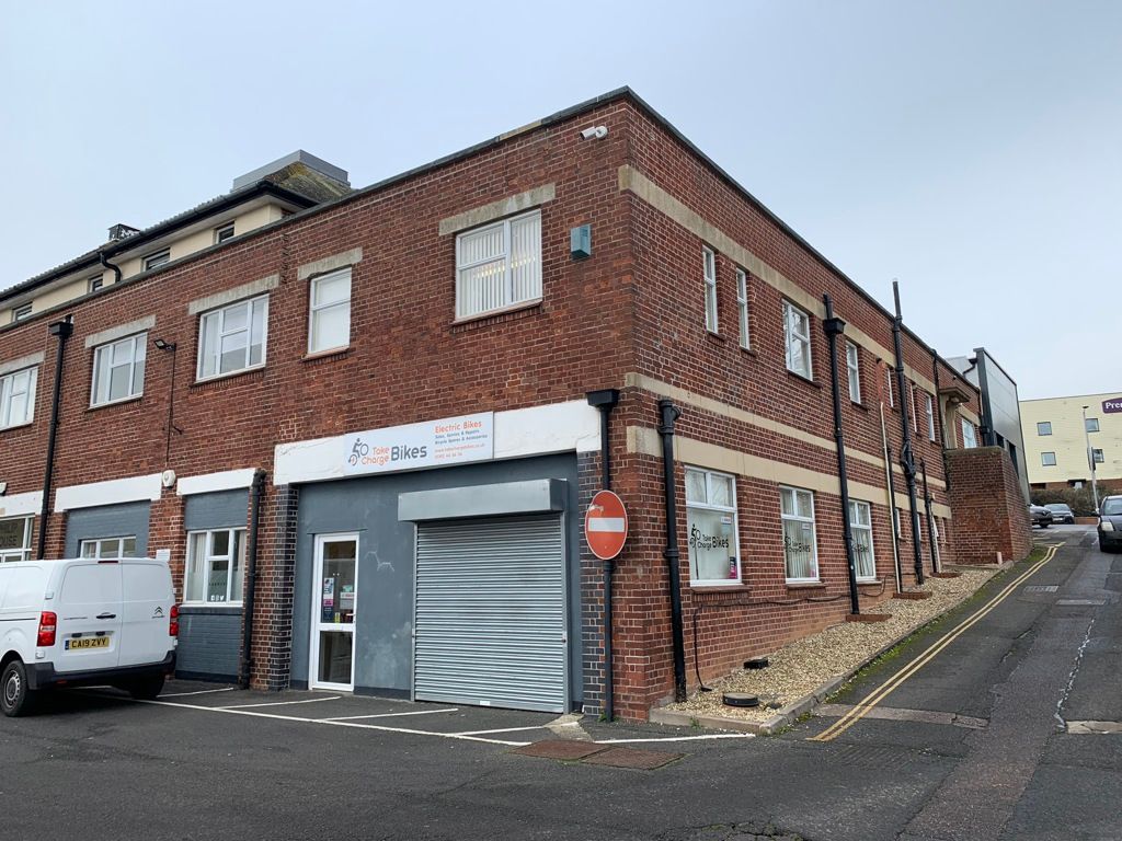 Office to let in Unit 9, Philip House, Honiton Road, Exeter, Devon EX1, £8,000 pa