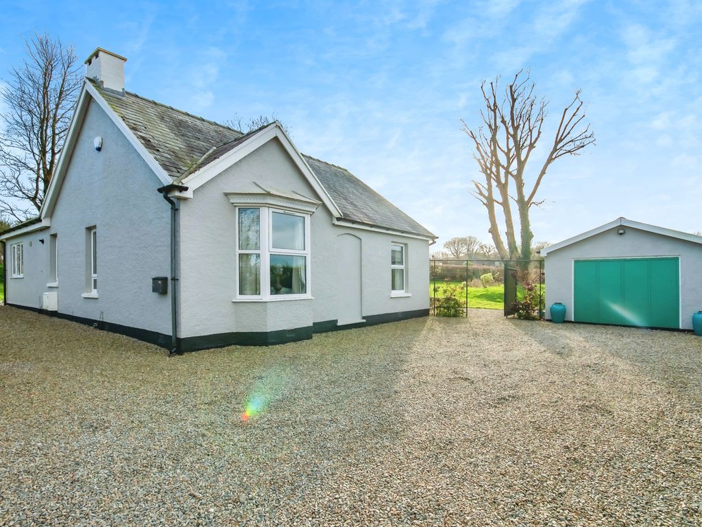 2 bed bungalow for sale in Monkton, Pembroke, Pembrokeshire SA71, £350,000