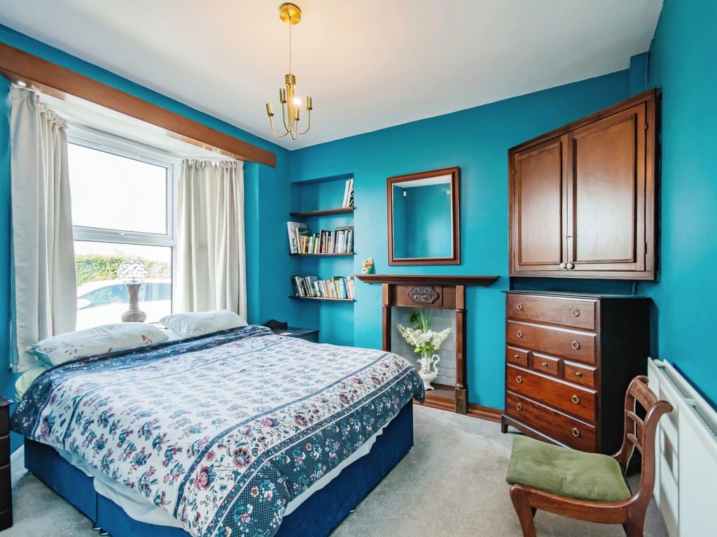 2 bed bungalow for sale in Monkton, Pembroke, Pembrokeshire SA71, £350,000