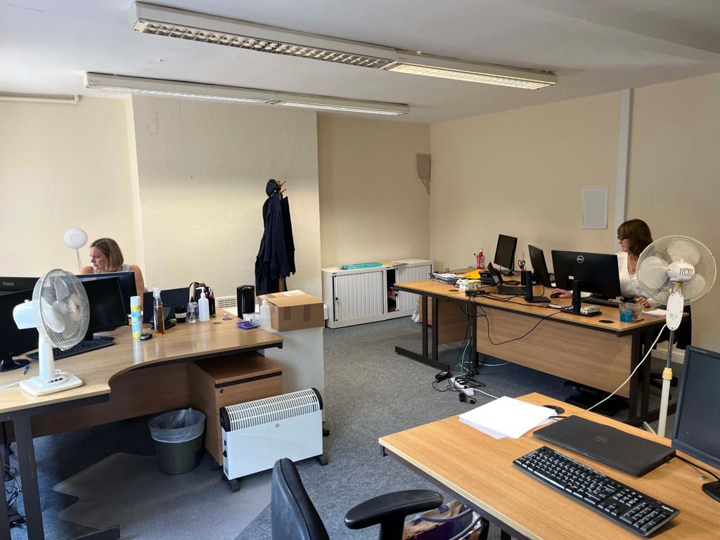 Office to let in 4-5, Southernhay West, Exeter, Devon EX1, £16,500 pa